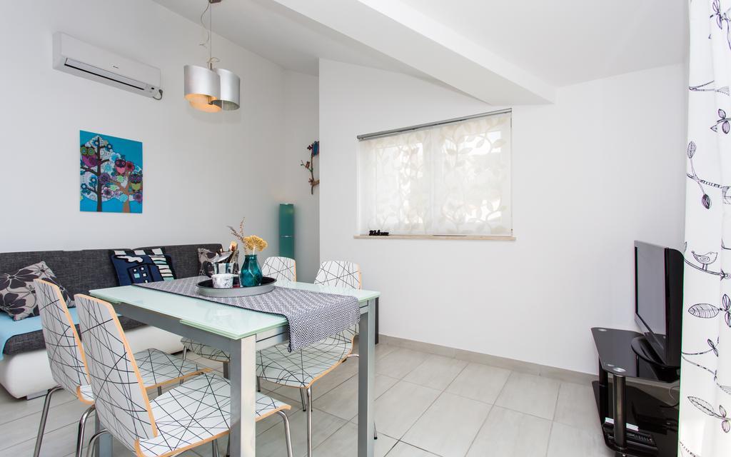באסקה Apartments Matea מראה חיצוני תמונה