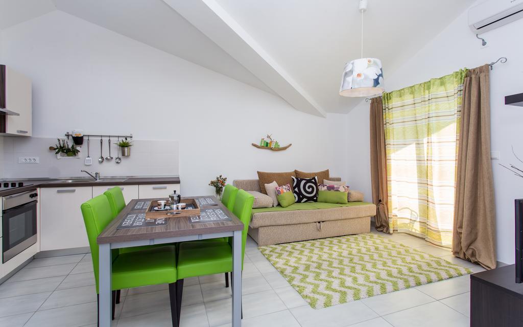 באסקה Apartments Matea מראה חיצוני תמונה